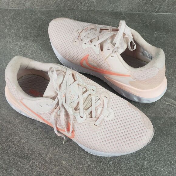 Nike Renew Run 2 Sneakers Womens 10.5 Pink Running Shoes CU3505-603 - Picture 2 of 10